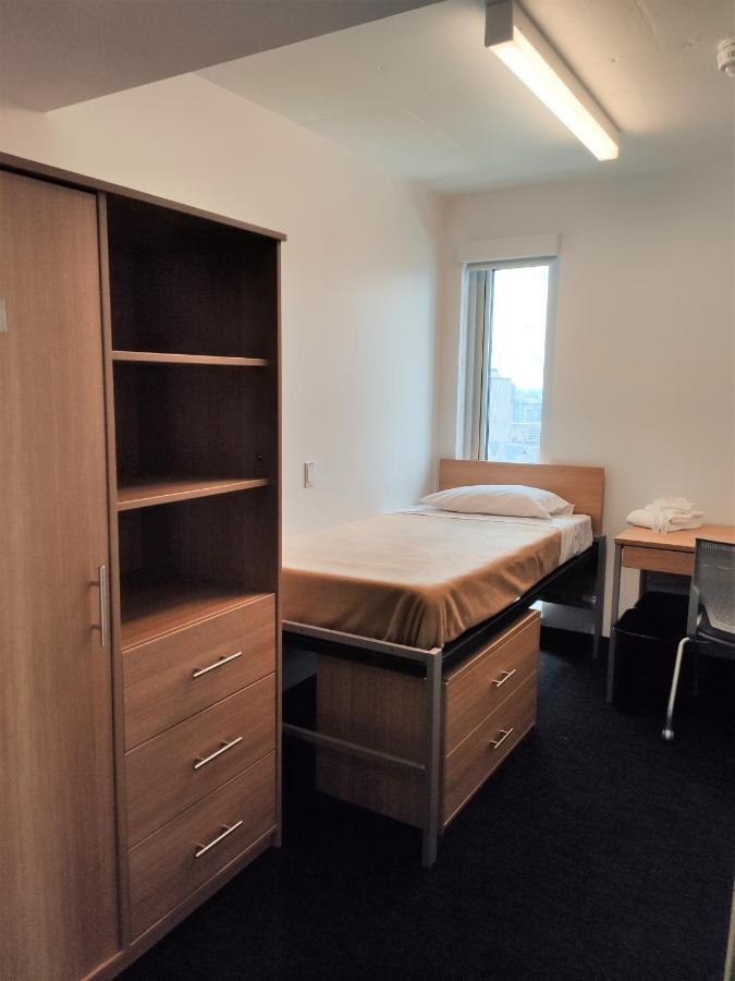 Toronto Metropolitan University-Daphne Cockwell Complex Residence מראה חיצוני תמונה