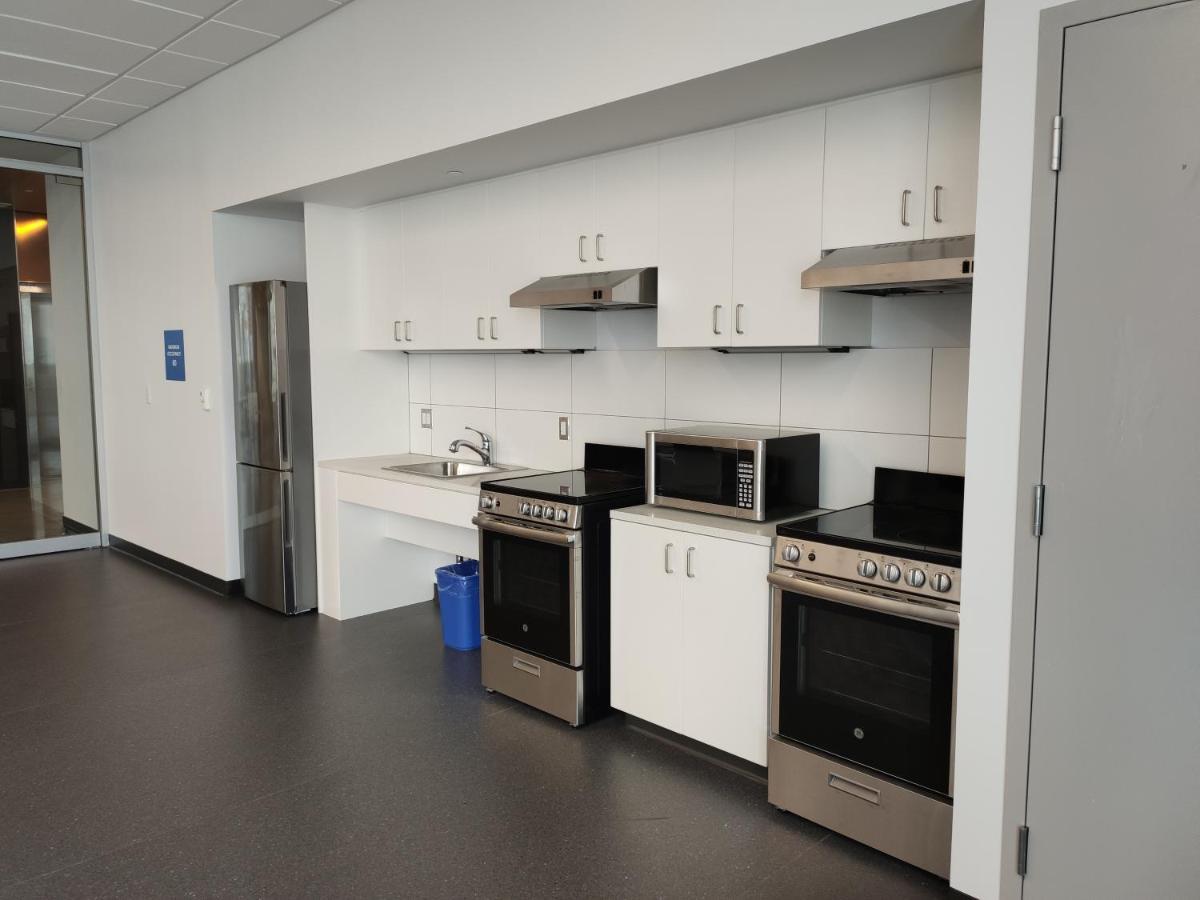 Toronto Metropolitan University-Daphne Cockwell Complex Residence מראה חיצוני תמונה