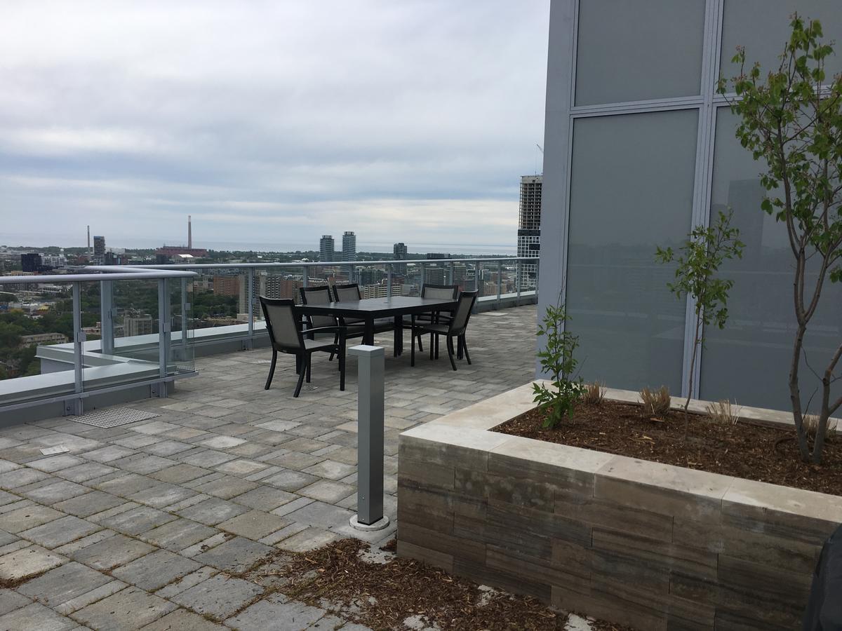 Toronto Metropolitan University-Daphne Cockwell Complex Residence מראה חיצוני תמונה