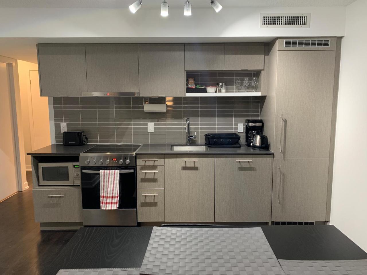 Toronto Metropolitan University-Daphne Cockwell Complex Residence מראה חיצוני תמונה